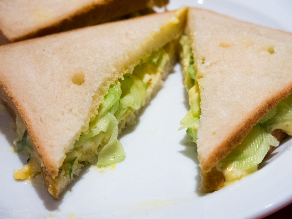 sandwich-oeuf-concombre-1024x768-002
