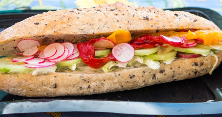 Sandwich aux céréales et légumes