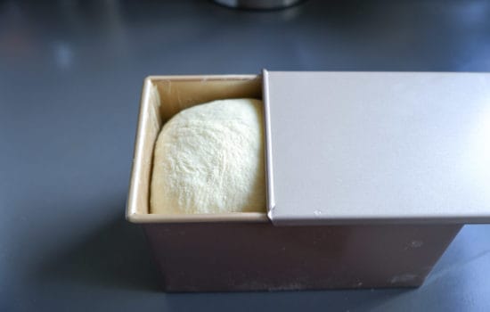 Adapter la quantité de pâte à son moule à pain